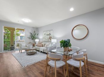 708 Grandview Terrace
