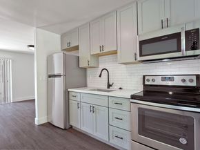 Moorpark, Mountain View CA 94041