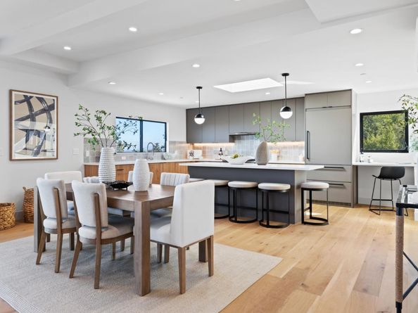 760 Loma Court, Redwood City CA 94062
