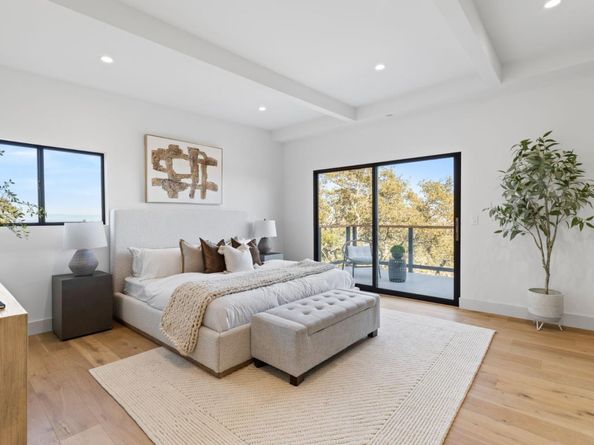 760 Loma Court, Redwood City CA 94062