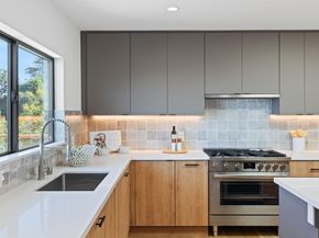 760 Loma Court, Redwood City CA 94062