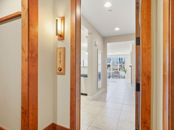 2881 Meridian Avenue 217, San Jose CA 95124