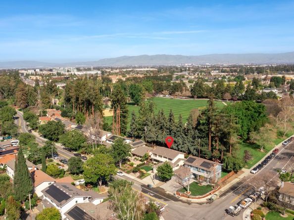 880 Russet Drive, Sunnyvale CA 94087