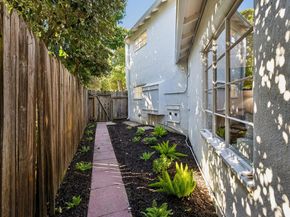 22 De Sabla Road, San Mateo CA 94402