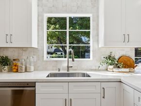 22 De Sabla Road, San Mateo CA 94402