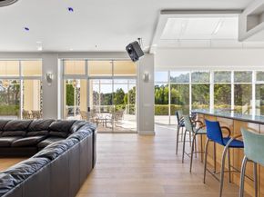 15 Boroughwood Place, Hillsborough CA 94010