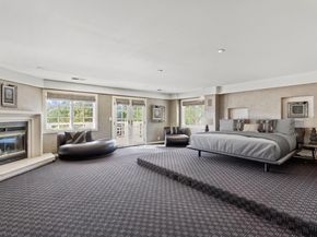 15 Boroughwood Place, Hillsborough CA 94010