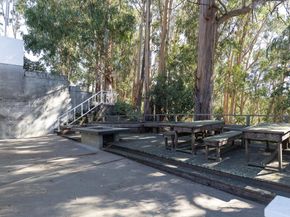 15 Boroughwood Place, Hillsborough CA 94010