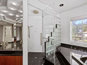 15 Boroughwood Place, Hillsborough CA 94010
