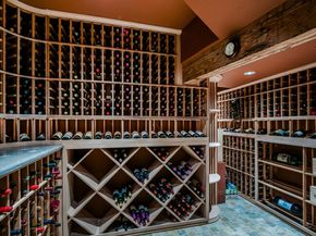 721 Edgewood Road, San Mateo CA 94402