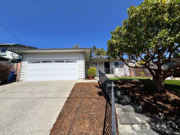 2245 Twin Hills Drive, Santa Cruz CA 95065