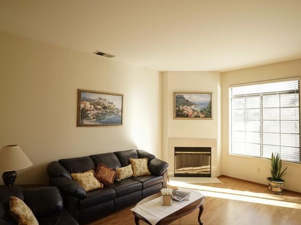 62 Washington Square Drive, Milpitas CA 95035