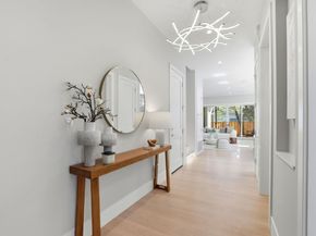 10536 S Tantau Avenue, Cupertino CA 95014