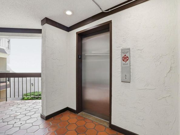 39843 Cedar Boulevard 227, Newark CA 94560