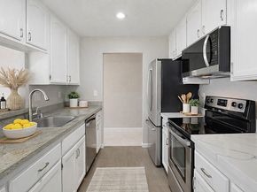 39843 Cedar Boulevard 227, Newark CA 94560