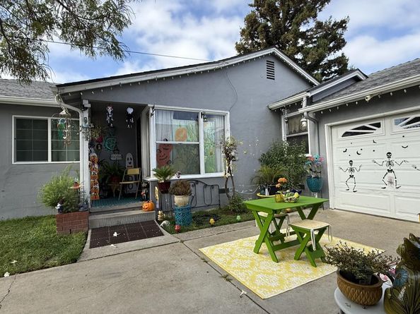 1311 Hubbard Avenue, San Leandro CA 94579