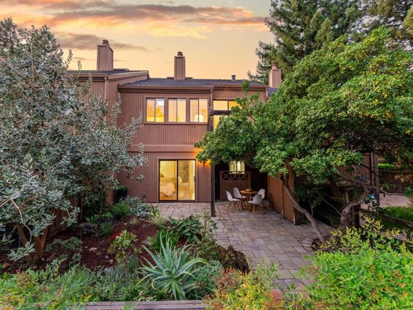 1631 Grant Road, Mountain View CA 94040