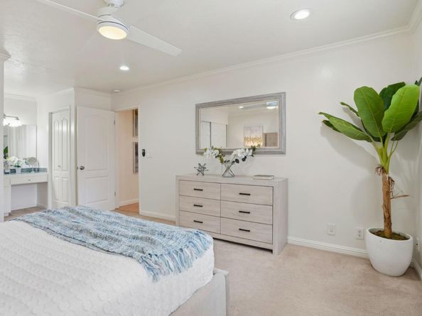 14351 Saratoga Avenue A, Saratoga CA 95070