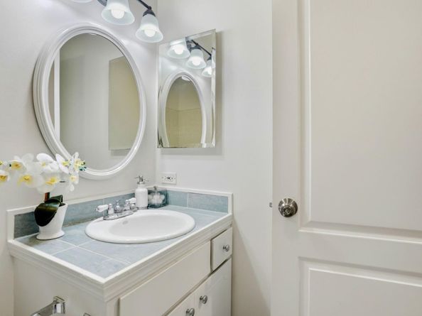 14351 Saratoga Avenue A, Saratoga CA 95070