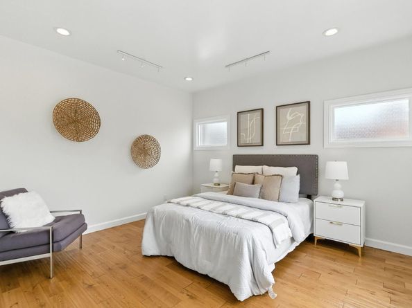 54 Eastwood Dr, San Francisco CA 94112