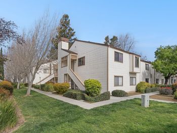 1399 Meadow Ridge Circle