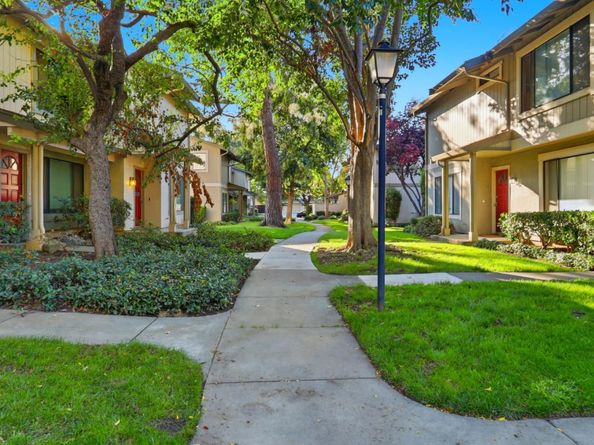 4925 Flat Rock Circle, San Jose CA 95136