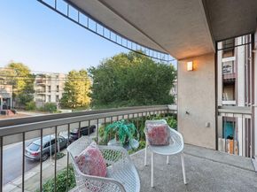 323 Monte Vista Avenue 203, Oakland CA 94611