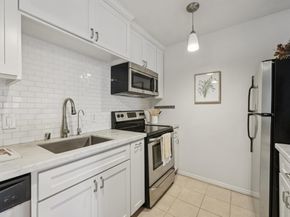 323 Monte Vista Avenue 203, Oakland CA 94611