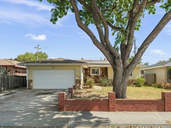 386 Heath Street
