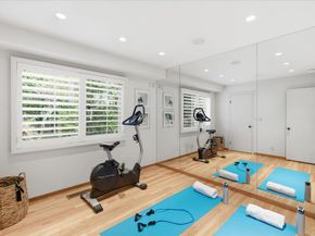 920 Oxford Drive, Los Altos CA 94024