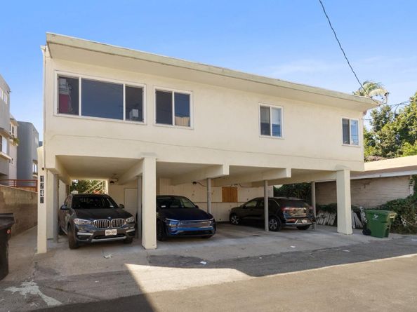 11th, Santa Monica CA 90401