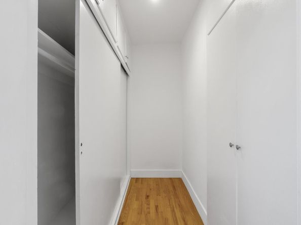 11th, Santa Monica CA 90401