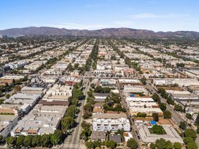 11th, Santa Monica CA 90401