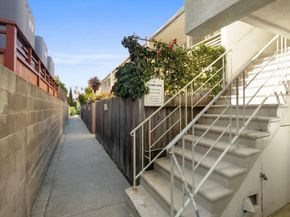 11th, Santa Monica CA 90401