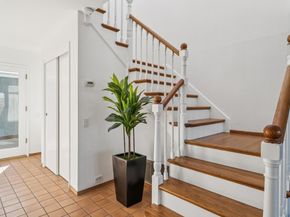 237 Gold Mine Drive, San Francisco CA 94131