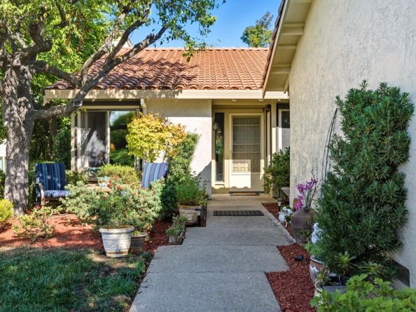 8423 Chenin Blanc Lane, San Jose CA 95135
