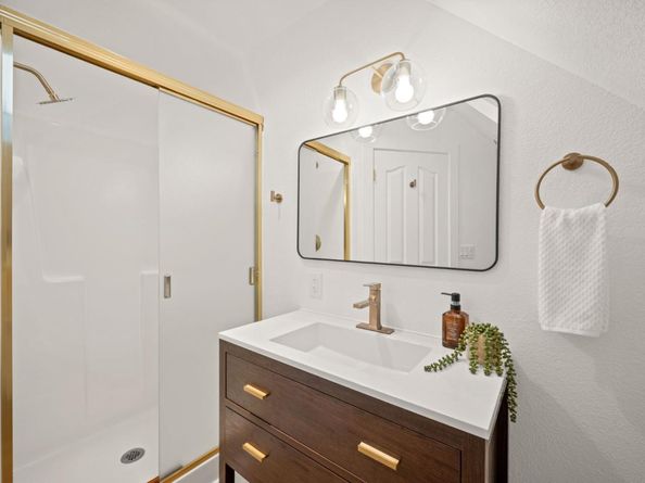 6607 Arlington Drive, Pleasanton CA 94566