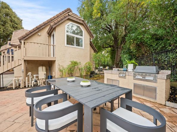 6607 Arlington Drive, Pleasanton CA 94566