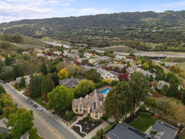 6607 Arlington Drive, Pleasanton CA 94566