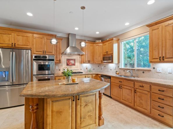 18 Sherman Court, Scotts Valley CA 95066