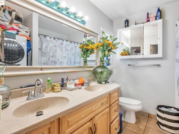 745 Reseda Drive, Sunnyvale CA 94087