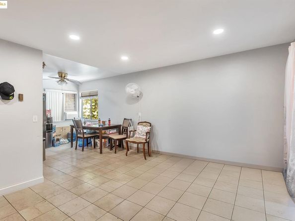 745 Reseda Drive, Sunnyvale CA 94087