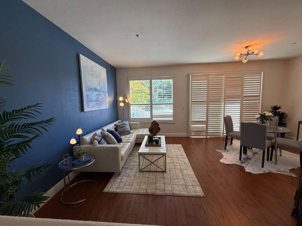 595 Shoal Circle, Redwood City CA 94065