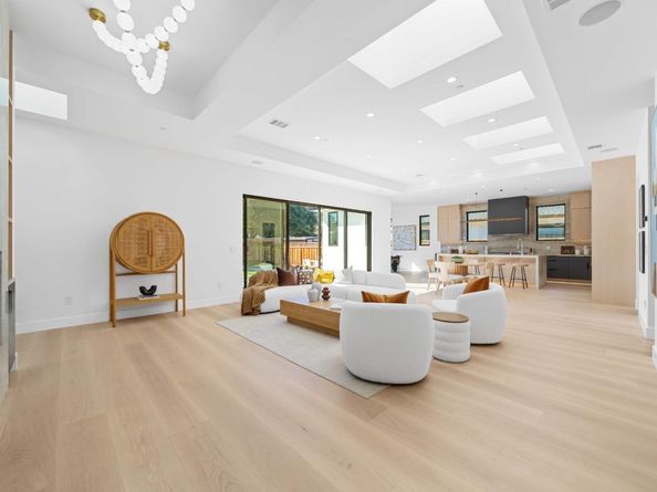 89 Centre Street, Mountain View CA 94041