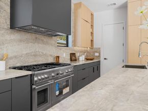 89 Centre Street, Mountain View CA 94041