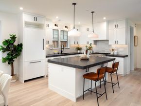 737 Linden Avenue, Burlingame CA 94010