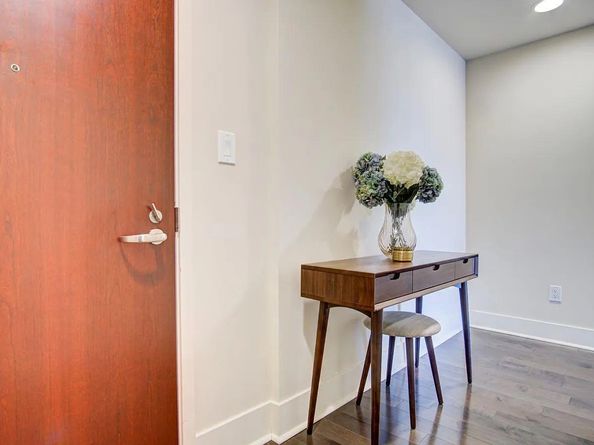 88 E San Fernando Street 1406, San Jose CA 95113