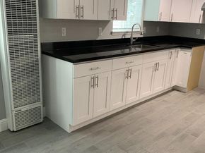 Pine, Redwood City CA 94063