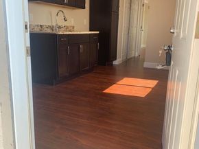 Pine, Redwood City CA 94063