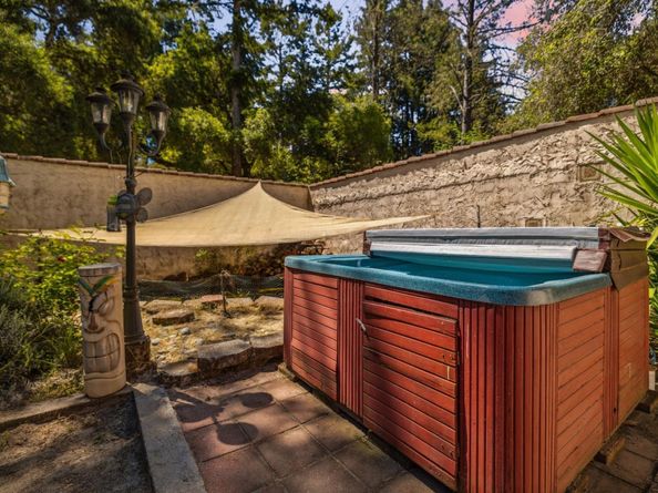 355 Santa Cruz Street, Boulder Creek CA 95006